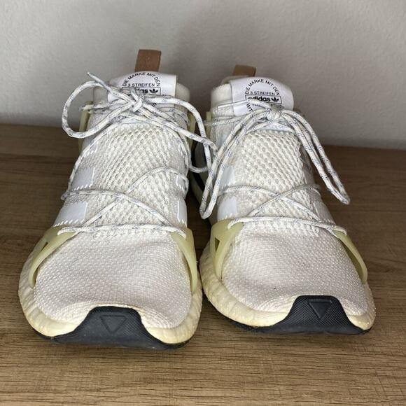 Adidas Arkyn Cloud White Ash Womens Running Shoes Blue Detail Lace Up Mesh - Picture 2 of 7